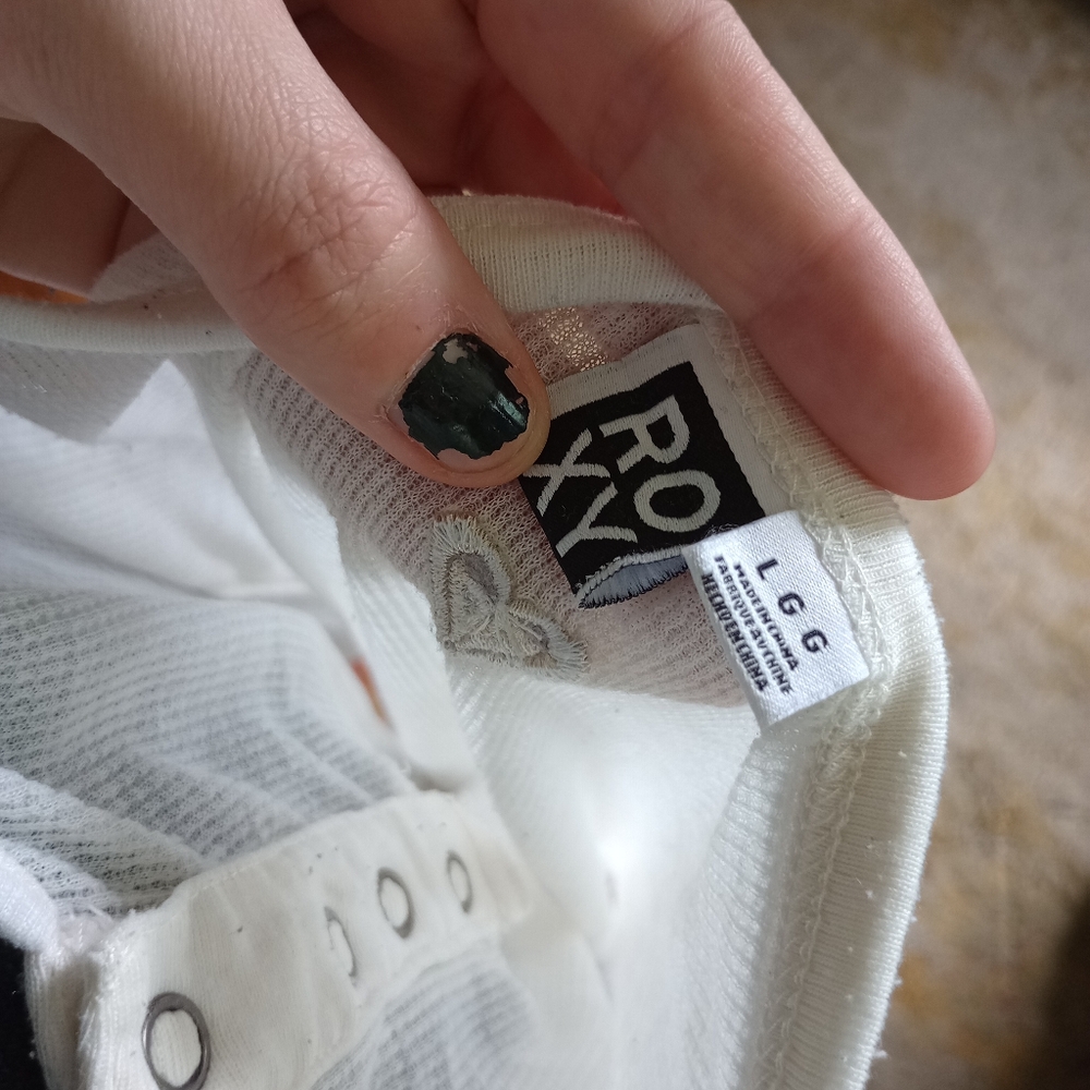 Y2K Roxy Tank Top - Picture 5 of 5